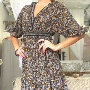 BCBG MAX STUDIO FLORAL DRESS